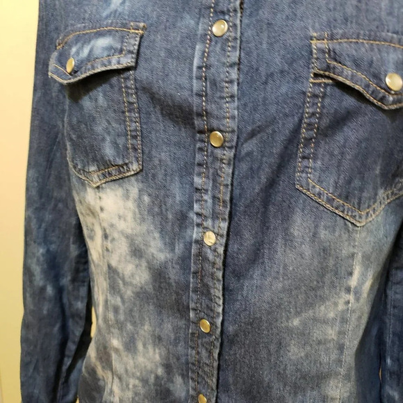 YMI Denim Shirt / Snap Button Down / Acid Washed / Size Medium - Picture 2 of 8
